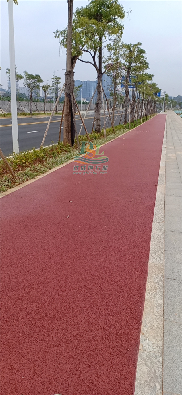 增城新塘三標(biāo)紅色透水混凝土